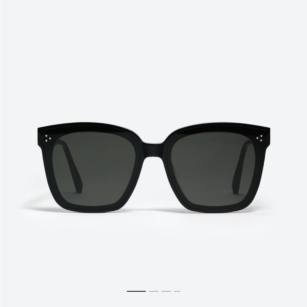 GENTLE MONSTER Black The dreamer Sunglasses